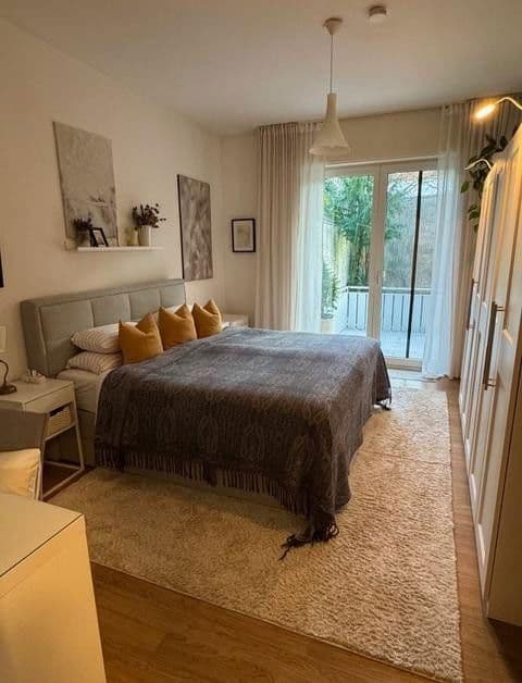 Predaj domu 235 m², pozemek 231 m², Spindelstrasse 36a, Osnabrück, Dolné Sasko Predaj domu 235 m², pozemek 231 m², Spindelstrasse 36a, Osnabrück, Dolné Sasko