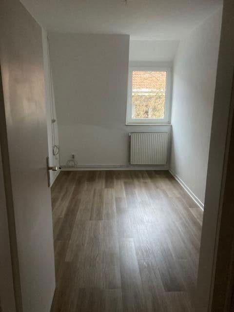Predaj domu 235 m², pozemek 231 m², Spindelstrasse 36a, Osnabrück, Dolné Sasko Predaj domu 235 m², pozemek 231 m², Spindelstrasse 36a, Osnabrück, Dolné Sasko