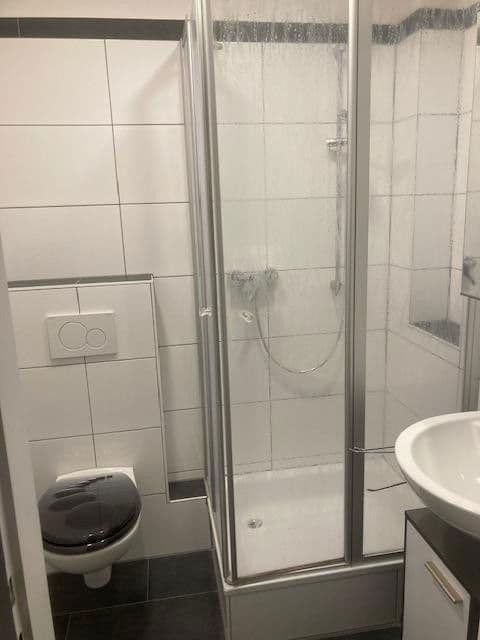 Predaj domu 235 m², pozemek 231 m², Spindelstrasse 36a, Osnabrück, Dolné Sasko Predaj domu 235 m², pozemek 231 m², Spindelstrasse 36a, Osnabrück, Dolné Sasko