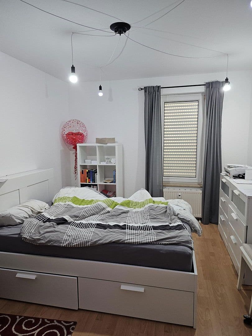 Prenájom bytu 2-izbový 58 m², Leipzig, Sasko Prenájom bytu 2-izbový 58 m², Leipzig, Sasko