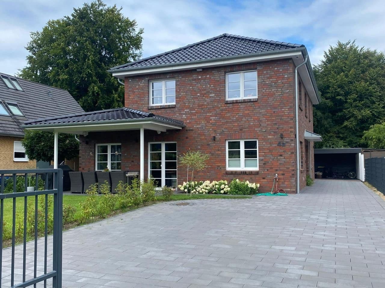 Predaj domu 170 m², pozemek 800 m², Ahrensburg, Šlezvicko-Holštajnsko Predaj domu 170 m², pozemek 800 m², Ahrensburg, Šlezvicko-Holštajnsko