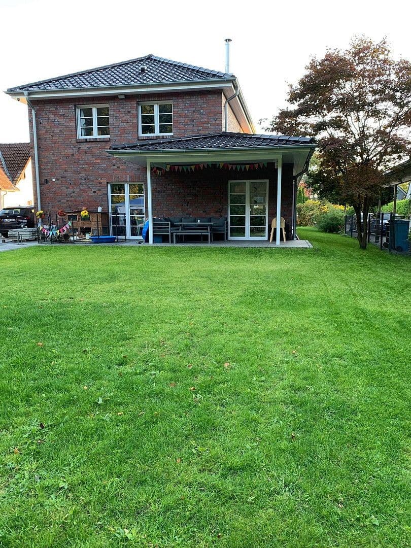 Predaj domu 170 m², pozemek 800 m², Ahrensburg, Šlezvicko-Holštajnsko Predaj domu 170 m², pozemek 800 m², Ahrensburg, Šlezvicko-Holštajnsko