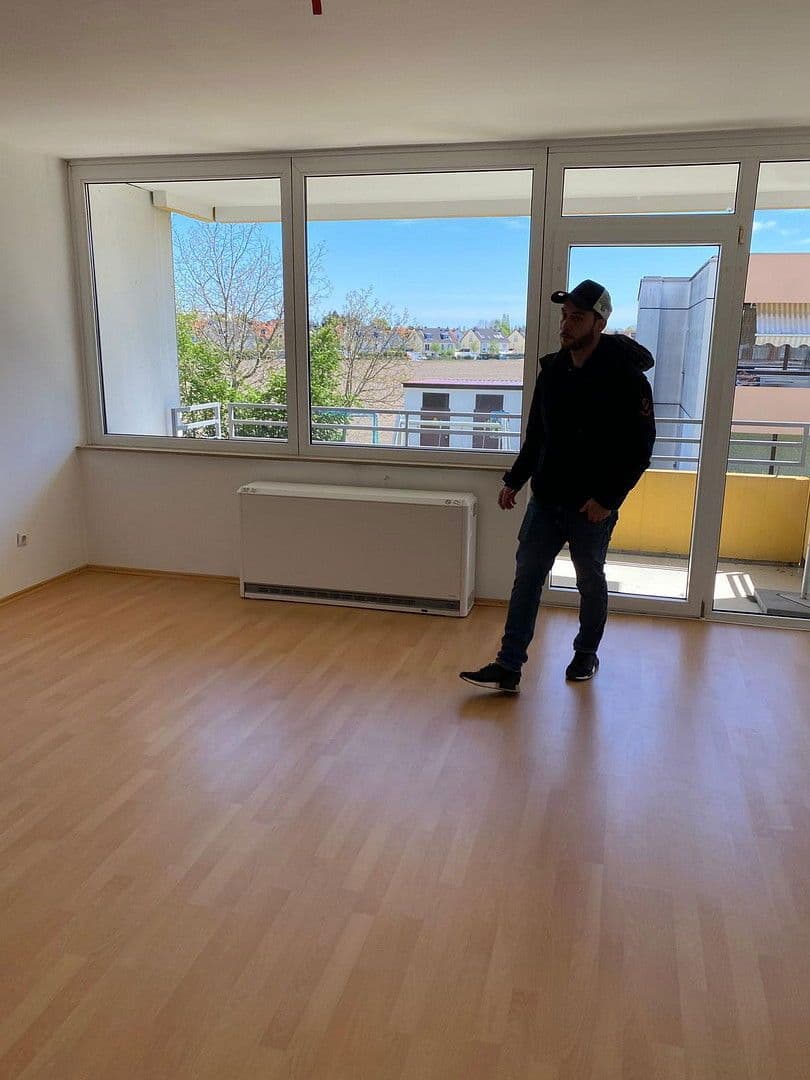 Prenájom bytu 1-izbový 34 m², Richard-Strauss-Straße 9, Karlsfeld, Bavorsko Prenájom bytu 1-izbový 34 m², Richard-Strauss-Straße 9, Karlsfeld, Bavorsko