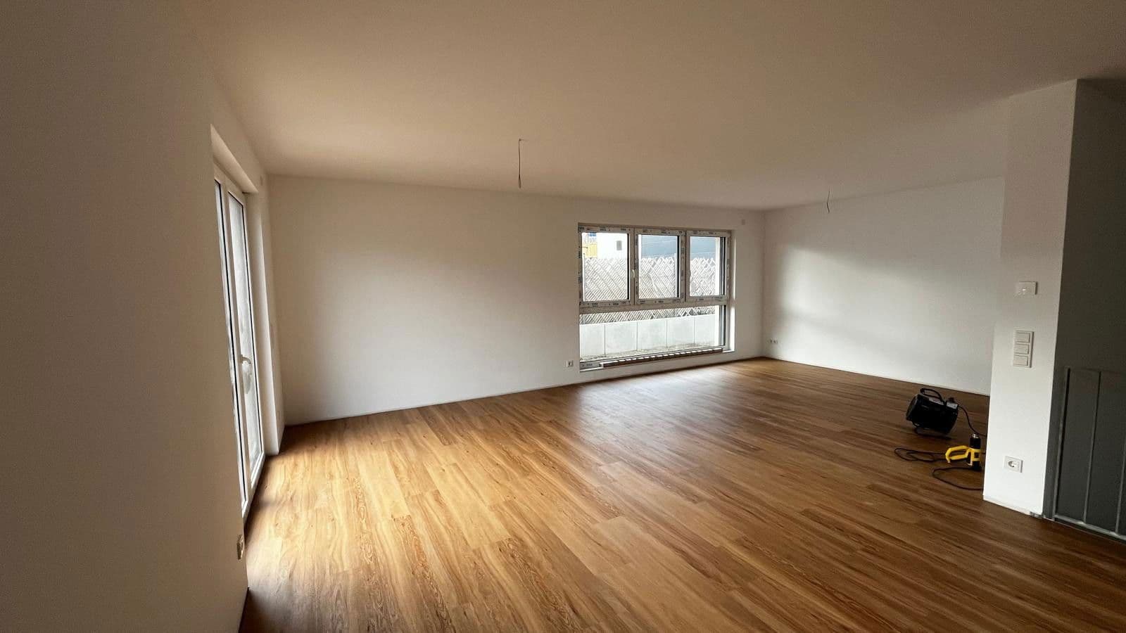 Prenájom bytu 4-izbový 132 m², Jügesheimer Weg 31, Seligenstadt, Hesensko Prenájom bytu 4-izbový 132 m², Jügesheimer Weg 31, Seligenstadt, Hesensko