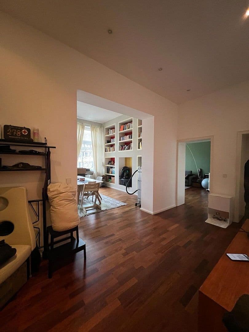 Prenájom bytu 2-izbový 95 m², Moltkestraße 127, Köln, Severné Porýnie - Westfálsko Prenájom bytu 2-izbový 95 m², Moltkestraße 127, Köln, Severné Porýnie - Westfálsko