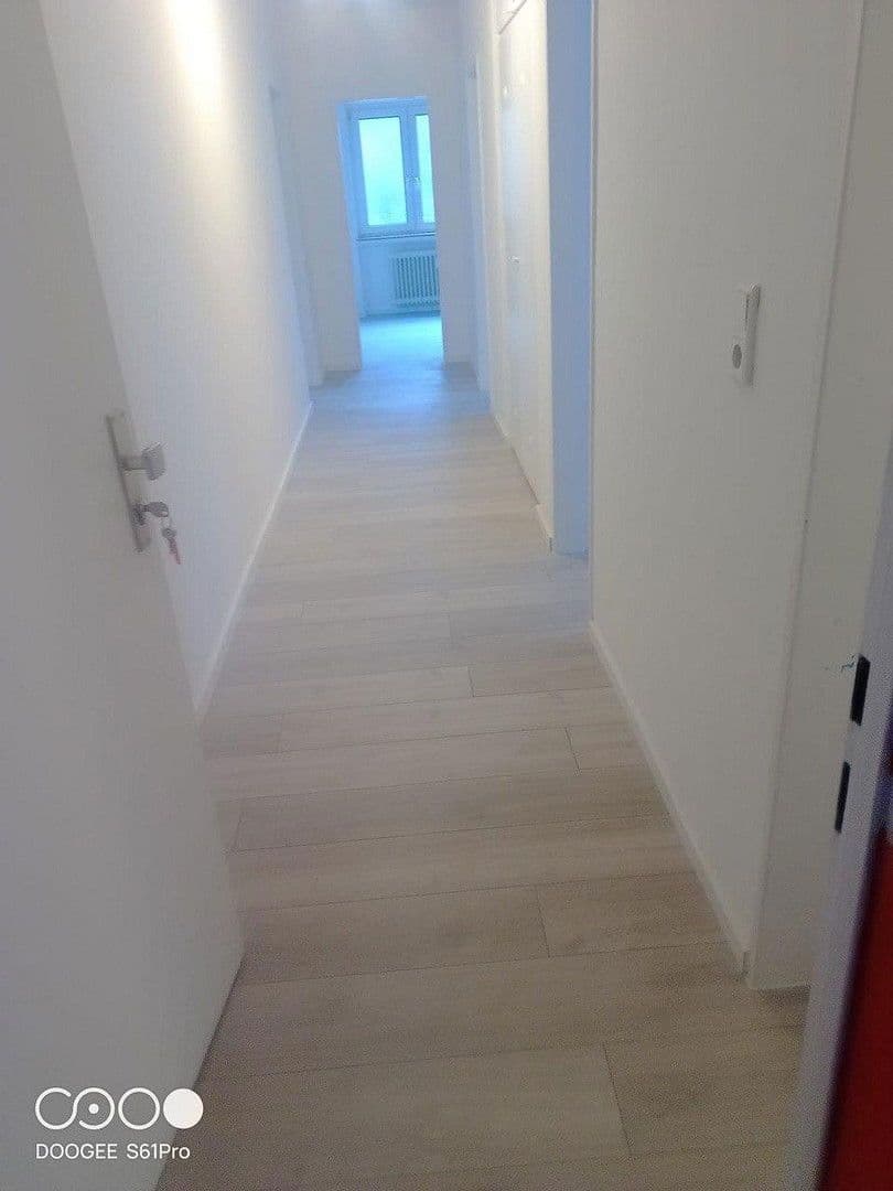 Prenájom bytu 3-izbový 69 m², Weilmünster, Hesensko Prenájom bytu 3-izbový 69 m², Weilmünster, Hesensko