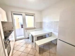 Prenájom bytu 1-izbový 15 m², Stuttgart, Bádensko-Wurttembersko Prenájom bytu 1-izbový 15 m², Stuttgart, Bádensko-Wurttembersko