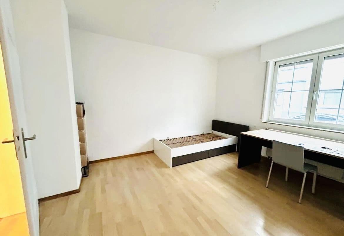 Prenájom bytu 1-izbový 15 m², Stuttgart, Bádensko-Wurttembersko Prenájom bytu 1-izbový 15 m², Stuttgart, Bádensko-Wurttembersko