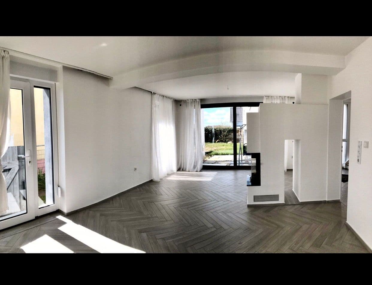 Prenájom domu 110 m², pozemek 500 m², Kreuzweg 4, Delitzsch, Sasko Prenájom domu 110 m², pozemek 500 m², Kreuzweg 4, Delitzsch, Sasko