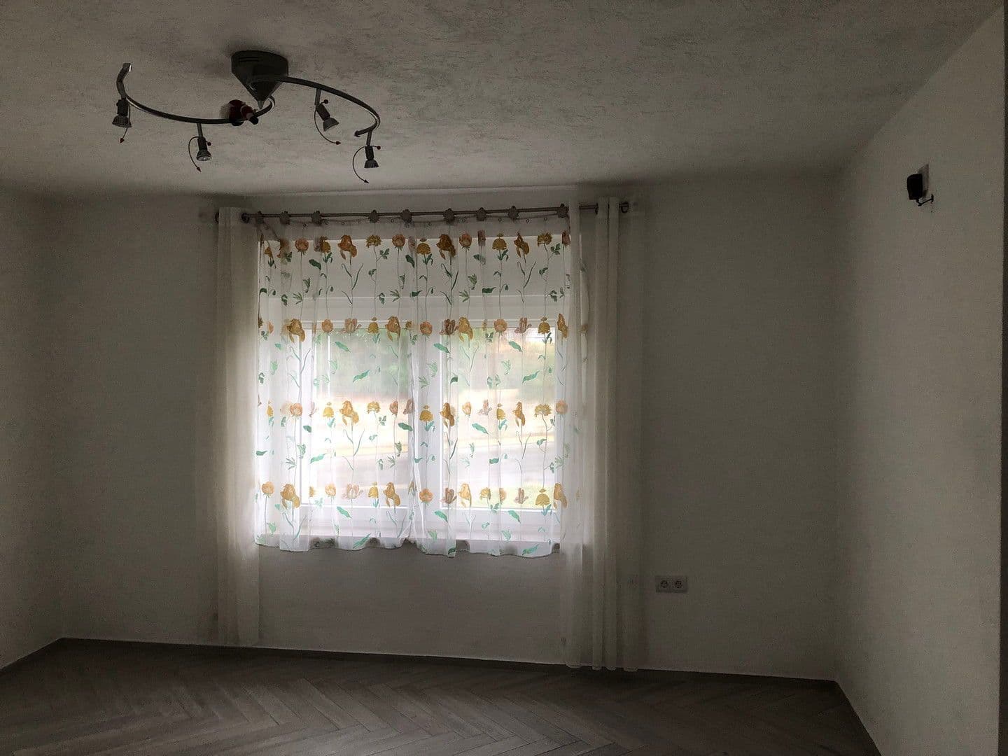 Prenájom domu 110 m², pozemek 500 m², Kreuzweg 4, Delitzsch, Sasko Prenájom domu 110 m², pozemek 500 m², Kreuzweg 4, Delitzsch, Sasko