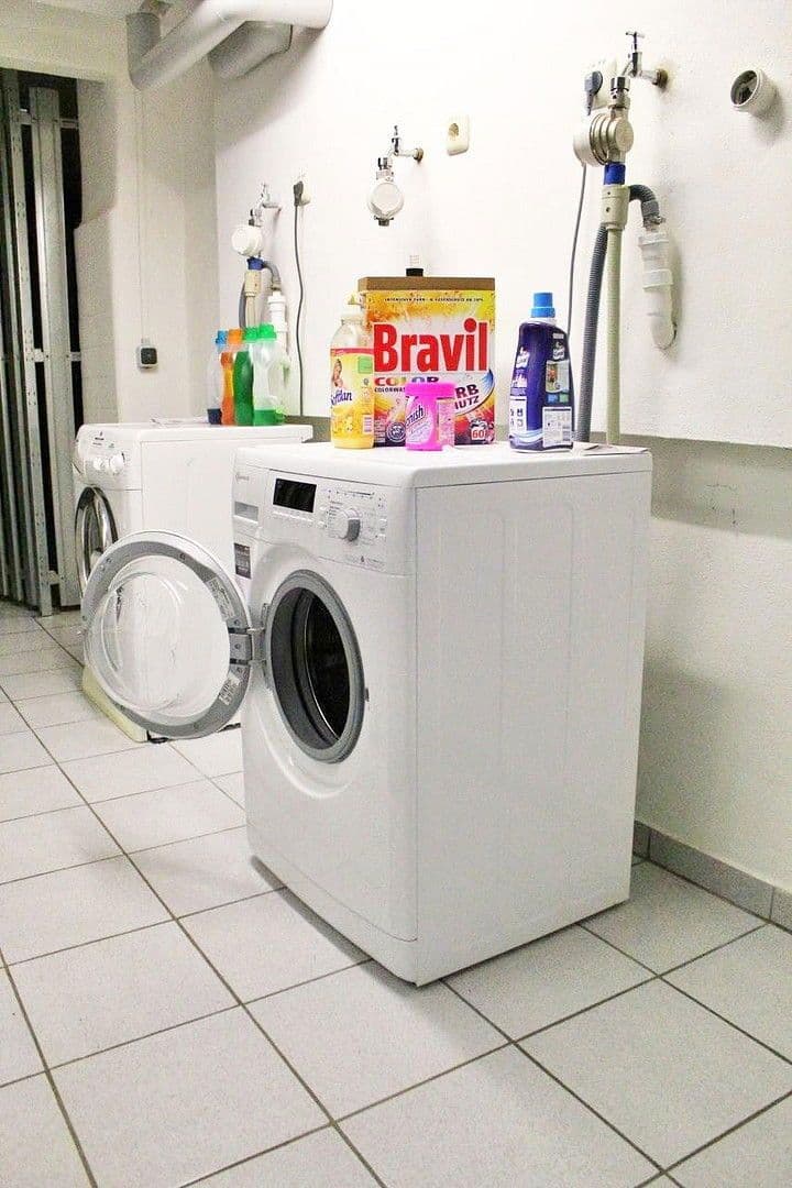 Prenájom bytu 2-izbový 68 m², Landsham b. Kirchheim, Bavorsko Prenájom bytu 2-izbový 68 m², Landsham b. Kirchheim, Bavorsko