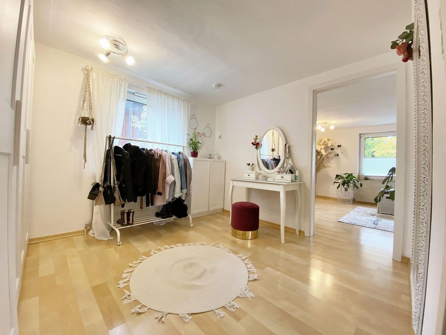 Prenájom bytu 2-izbový 68 m², Landsham b. Kirchheim, Bavorsko Prenájom bytu 2-izbový 68 m², Landsham b. Kirchheim, Bavorsko