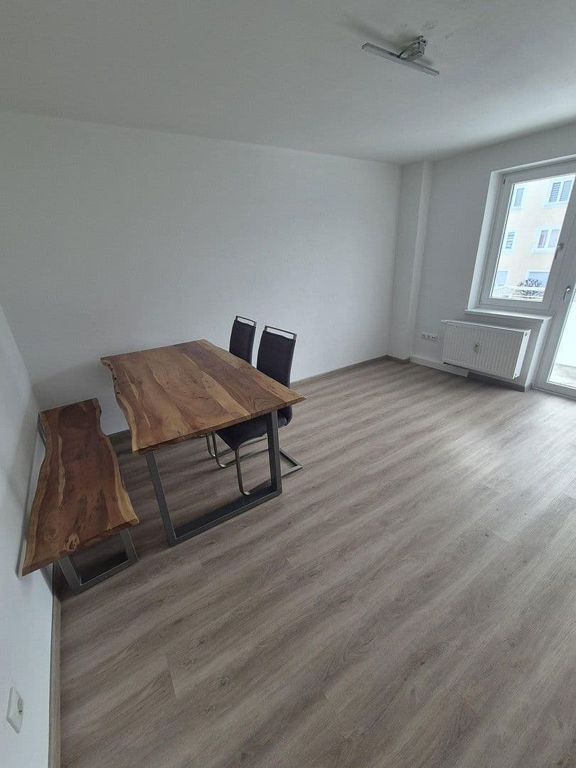 Prenájom bytu 2-izbový 40 m², Ostendstraße 81, Neuburg an der Donau, Bavorsko Prenájom bytu 2-izbový 40 m², Ostendstraße 81, Neuburg an der Donau, Bavorsko