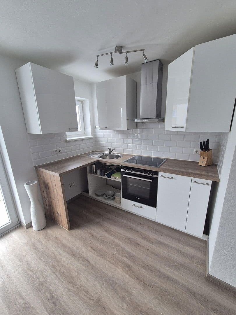 Prenájom bytu 2-izbový 40 m², Ostendstraße 81, Neuburg an der Donau, Bavorsko Prenájom bytu 2-izbový 40 m², Ostendstraße 81, Neuburg an der Donau, Bavorsko