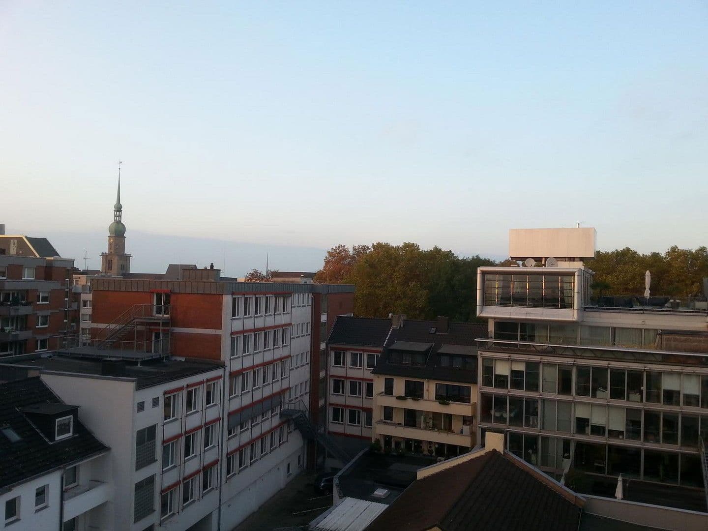 Prenájom bytu 5-izbový 100 m², Ostwall 25, Dortmund, Severné Porýnie - Westfálsko Prenájom bytu 5-izbový 100 m², Ostwall 25, Dortmund, Severné Porýnie - Westfálsko