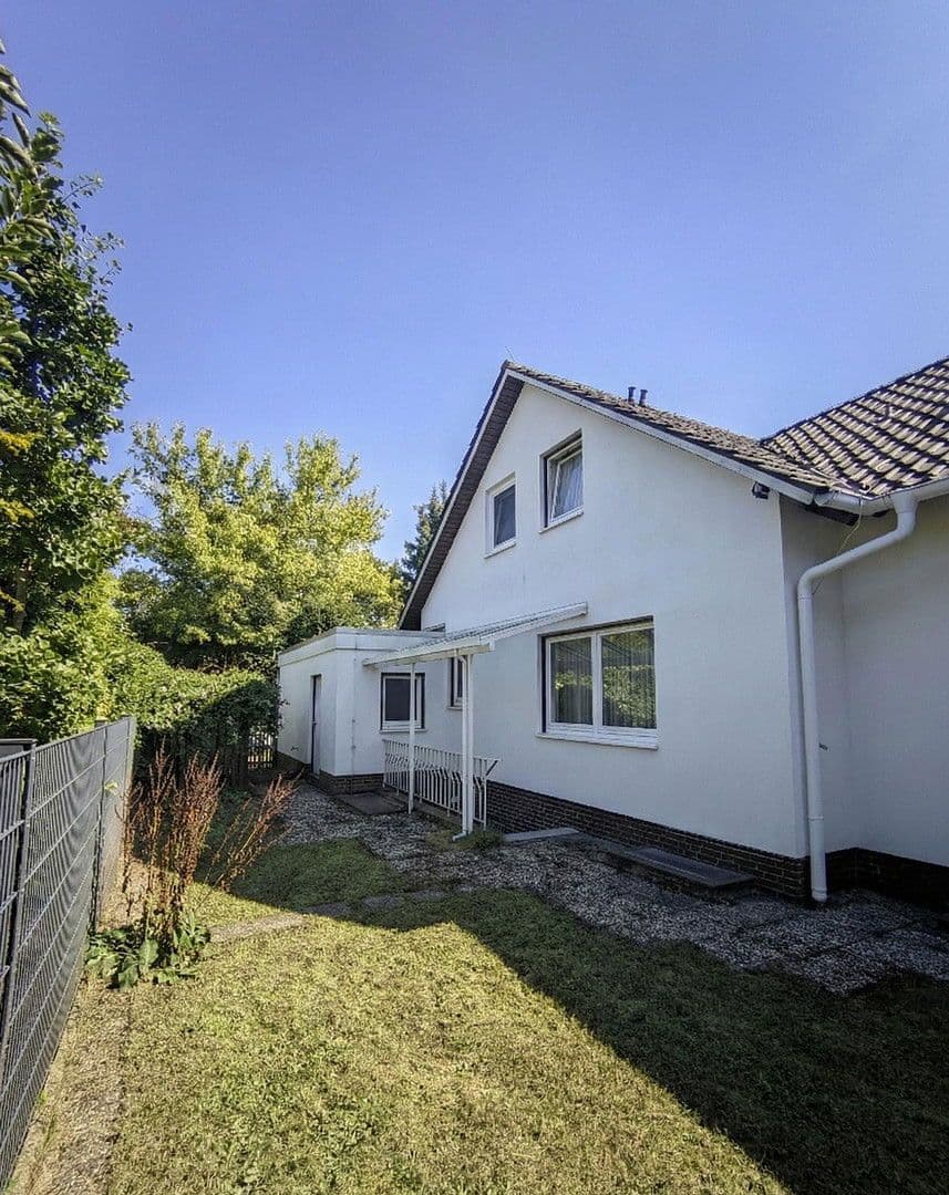 Predaj domu 147 m², pozemek 828 m², Celle, Dolné Sasko Predaj domu 147 m², pozemek 828 m², Celle, Dolné Sasko
