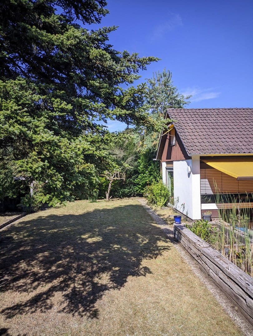 Predaj domu 147 m², pozemek 828 m², Celle, Dolné Sasko Predaj domu 147 m², pozemek 828 m², Celle, Dolné Sasko