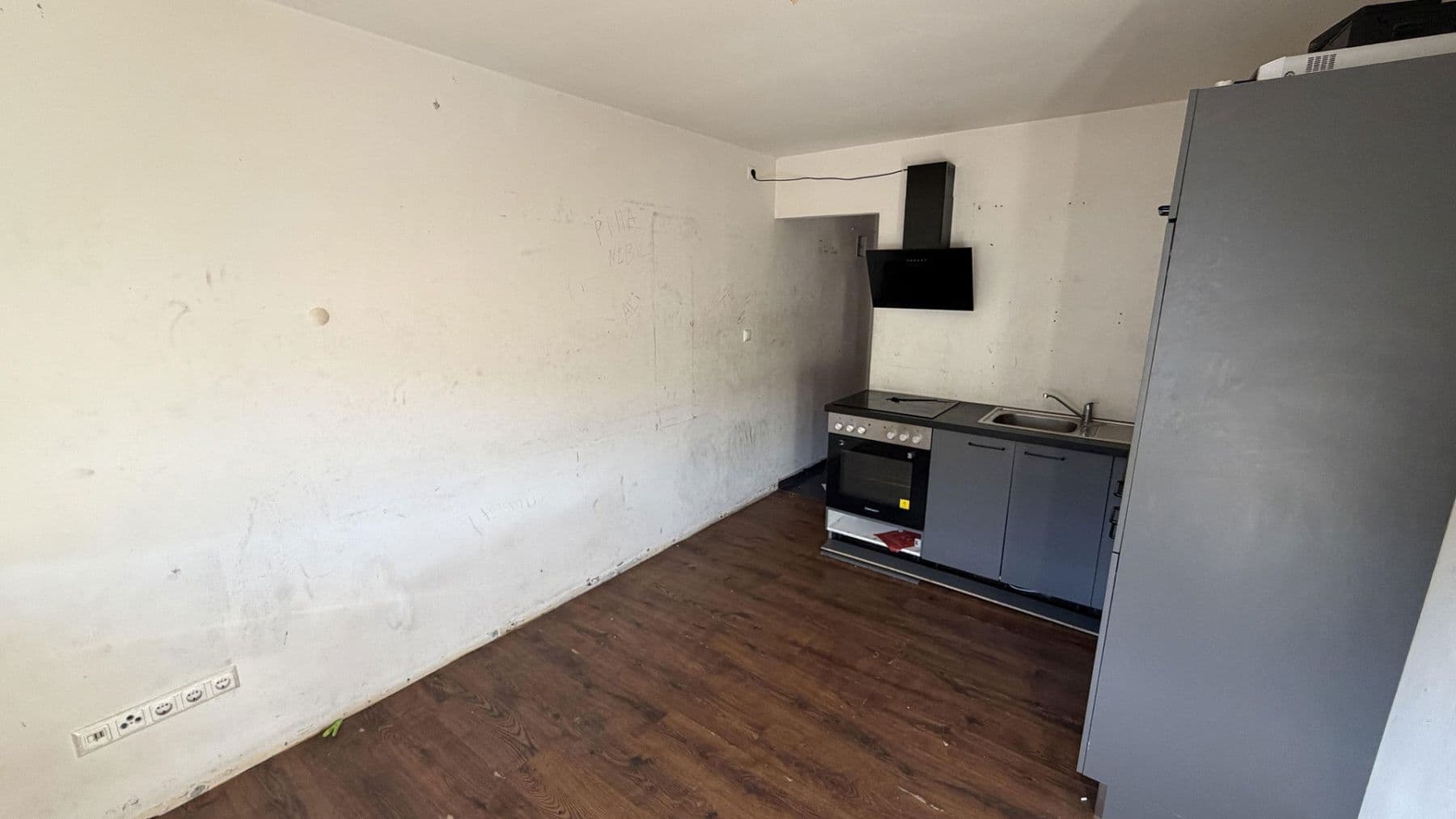 Prenájom bytu 1-izbový 17 m², Mitterweg 87, Innsbruck, Tirolsko Prenájom bytu 1-izbový 17 m², Mitterweg 87, Innsbruck, Tirolsko