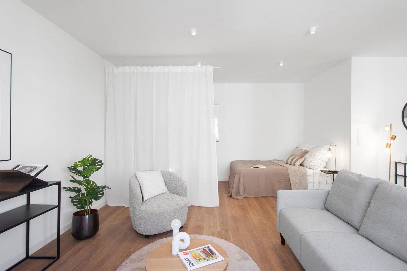 Prenájom bytu 1-izbový 41 m², Luisenstraße 45, Düsseldorf, Severné Porýnie - Westfálsko Prenájom bytu 1-izbový 41 m², Luisenstraße 45, Düsseldorf, Severné Porýnie - Westfálsko