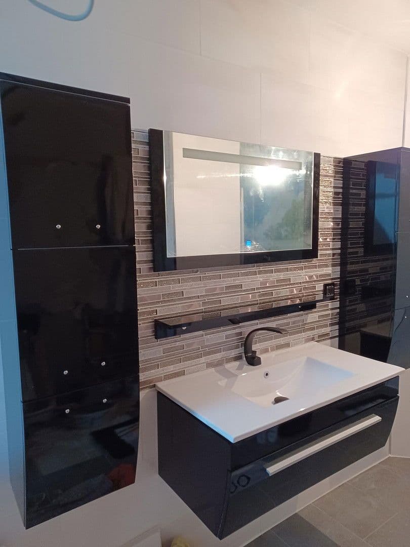 Predaj bytu 2-izbový 84 m², Schützenstrasse 41, Wachtberg, Severné Porýnie - Westfálsko Predaj bytu 2-izbový 84 m², Schützenstrasse 41, Wachtberg, Severné Porýnie - Westfálsko