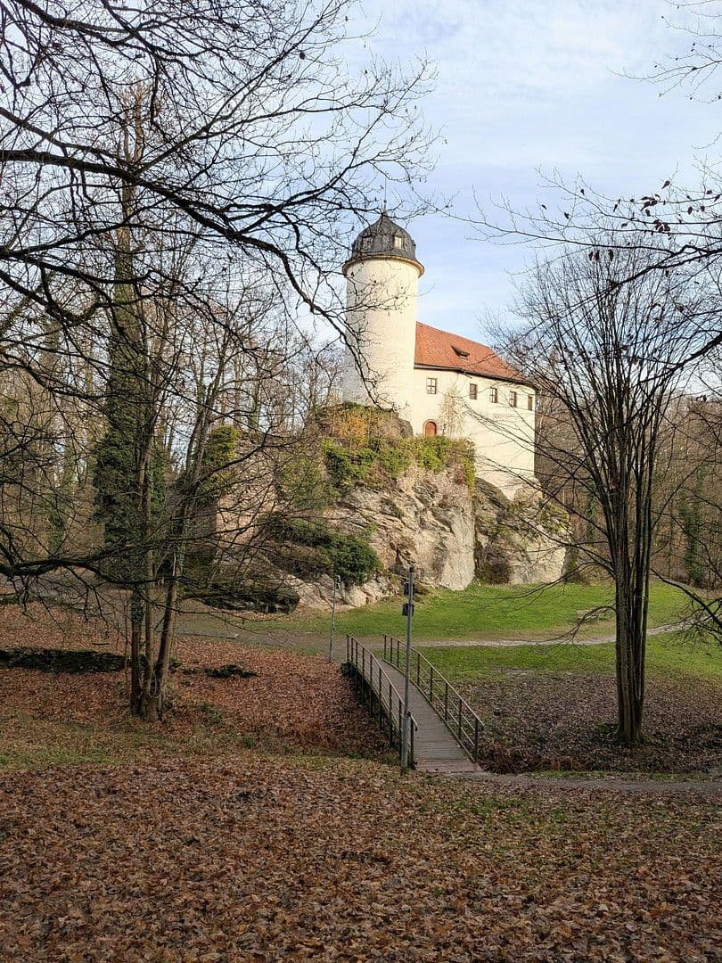 Predaj domu 261 m², pozemek 700 m², Oberfrohnaer Str. 135, Chemnitz, Sasko Predaj domu 261 m², pozemek 700 m², Oberfrohnaer Str. 135, Chemnitz, Sasko