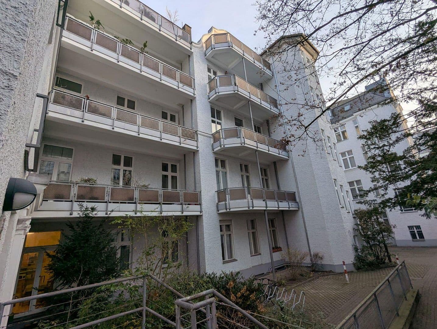 Predaj bytu 3-izbový 110 m², berlin, Berlín Predaj bytu 3-izbový 110 m², berlin, Berlín