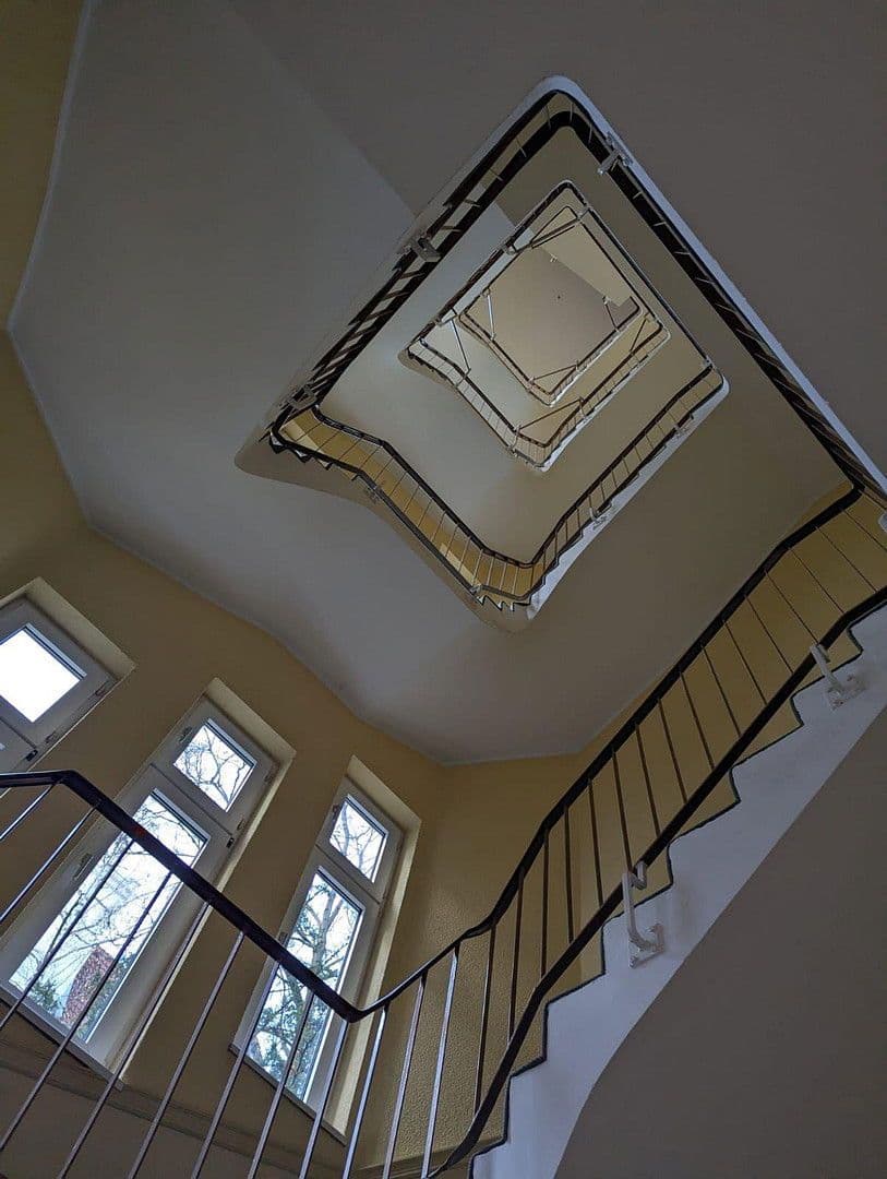 Predaj bytu 3-izbový 110 m², berlin, Berlín Predaj bytu 3-izbový 110 m², berlin, Berlín