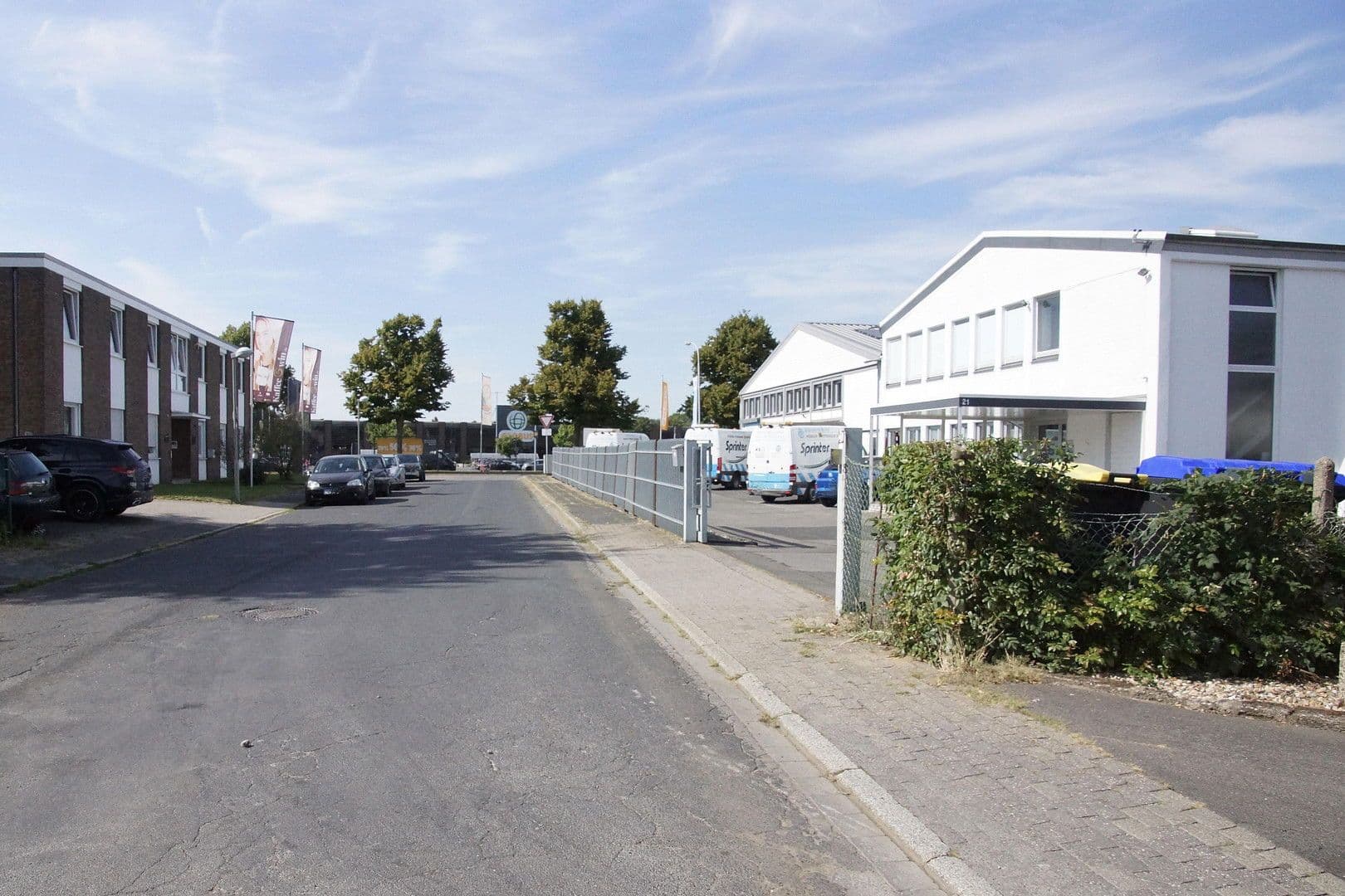 Prenájom nebytového priestoru 919 m², Hafelsstraße 205 / Ennsstraße 21, Krefeld, Severné Porýnie - Westfálsko Prenájom nebytového priestoru 919 m², Hafelsstraße 205 / Ennsstraße 21, Krefeld, Severné Porýnie - Westfálsko