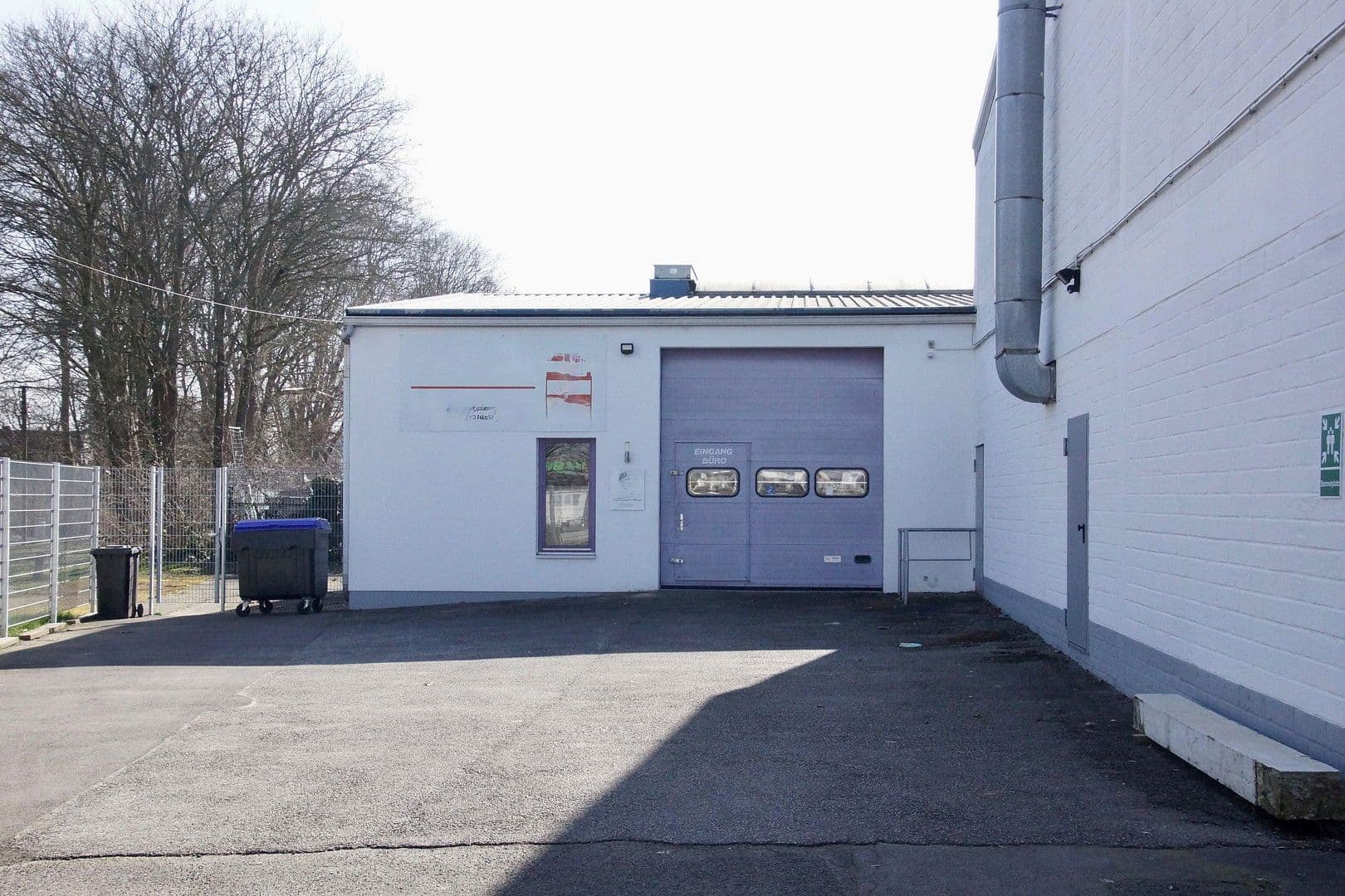 Prenájom nebytového priestoru 919 m², Hafelsstraße 205 / Ennsstraße 21, Krefeld, Severné Porýnie - Westfálsko Prenájom nebytového priestoru 919 m², Hafelsstraße 205 / Ennsstraße 21, Krefeld, Severné Porýnie - Westfálsko