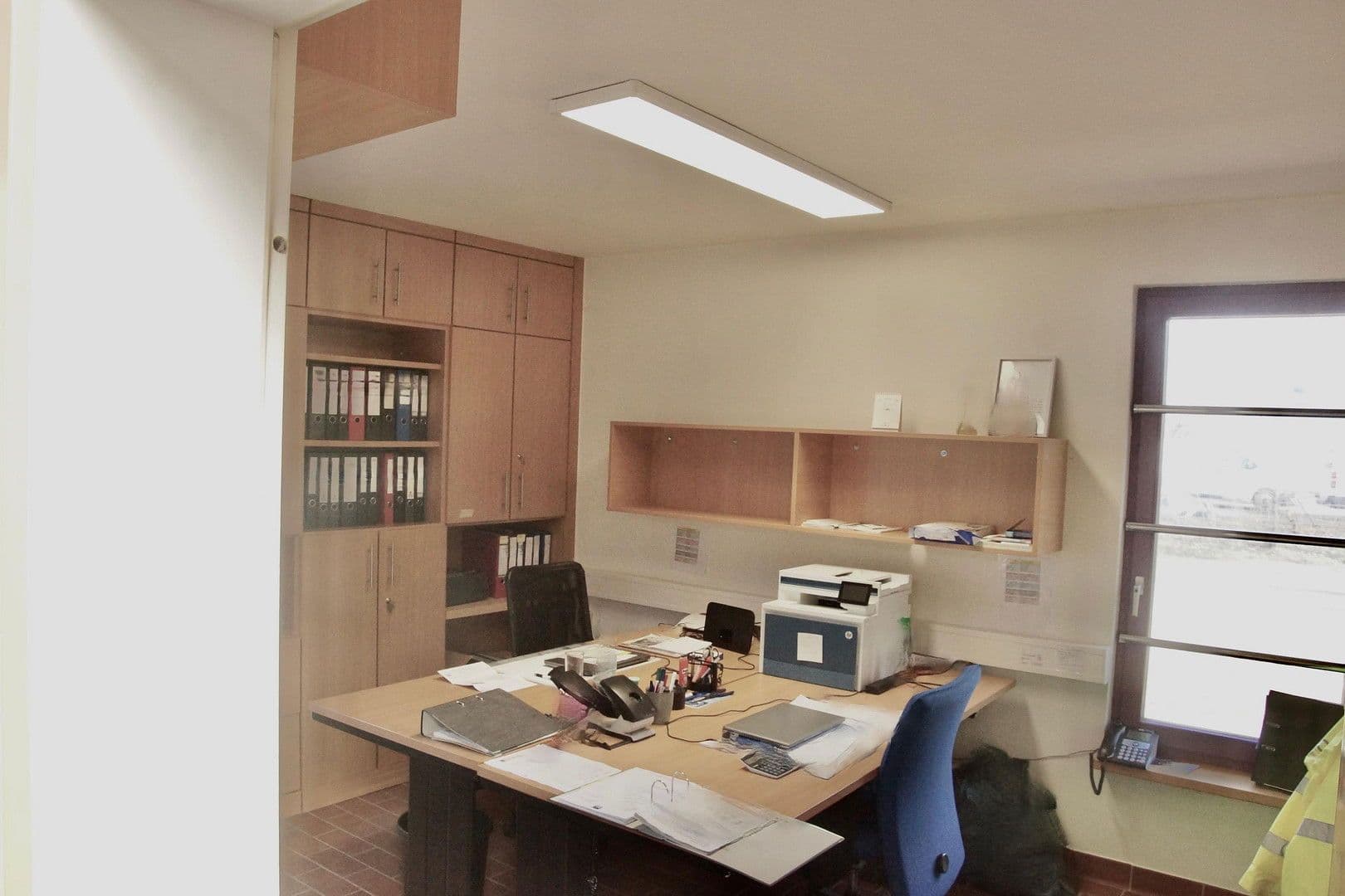 Prenájom nebytového priestoru 919 m², Hafelsstraße 205 / Ennsstraße 21, Krefeld, Severné Porýnie - Westfálsko Prenájom nebytového priestoru 919 m², Hafelsstraße 205 / Ennsstraße 21, Krefeld, Severné Porýnie - Westfálsko