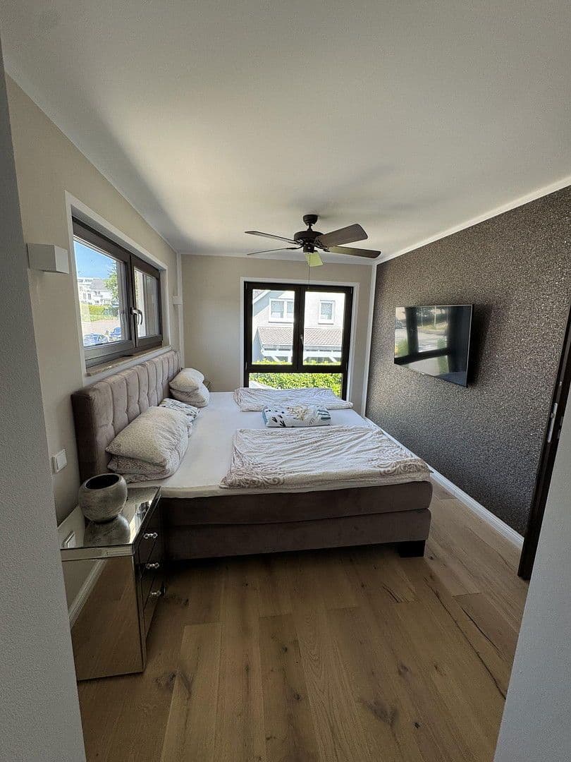 Predaj domu 240 m², pozemek 480 m², Rösrath, Severné Porýnie - Westfálsko Predaj domu 240 m², pozemek 480 m², Rösrath, Severné Porýnie - Westfálsko