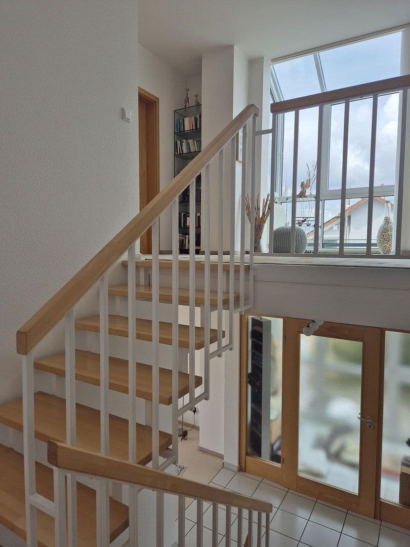 Predaj domu 147 m², pozemek 371 m², Calw, Bádensko-Wurttembersko Predaj domu 147 m², pozemek 371 m², Calw, Bádensko-Wurttembersko