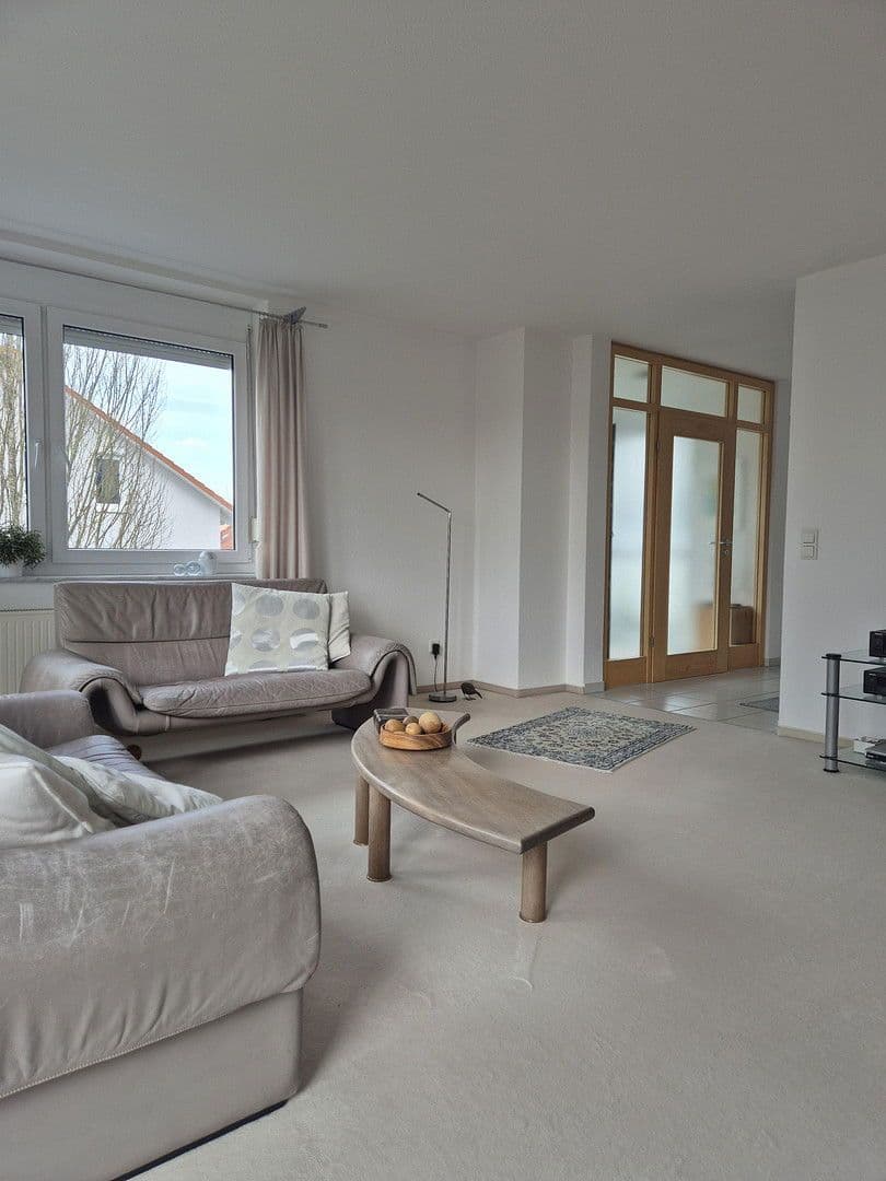 Predaj domu 147 m², pozemek 371 m², Calw, Bádensko-Wurttembersko Predaj domu 147 m², pozemek 371 m², Calw, Bádensko-Wurttembersko