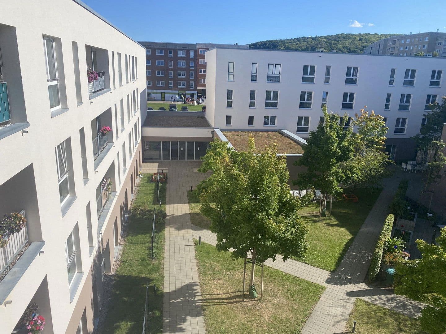 Prenájom bytu 2-izbový 93 m², Ernst Haeckel Straße 17-18, Erfurt, Durínsko Prenájom bytu 2-izbový 93 m², Ernst Haeckel Straße 17-18, Erfurt, Durínsko