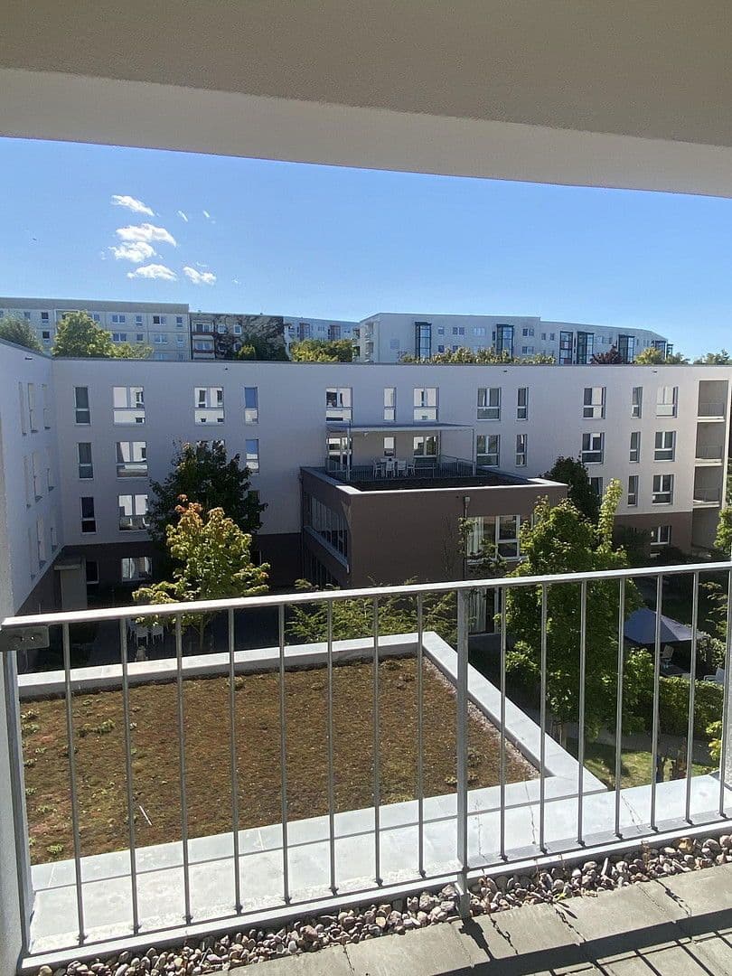 Prenájom bytu 2-izbový 93 m², Ernst Haeckel Straße 17-18, Erfurt, Durínsko Prenájom bytu 2-izbový 93 m², Ernst Haeckel Straße 17-18, Erfurt, Durínsko