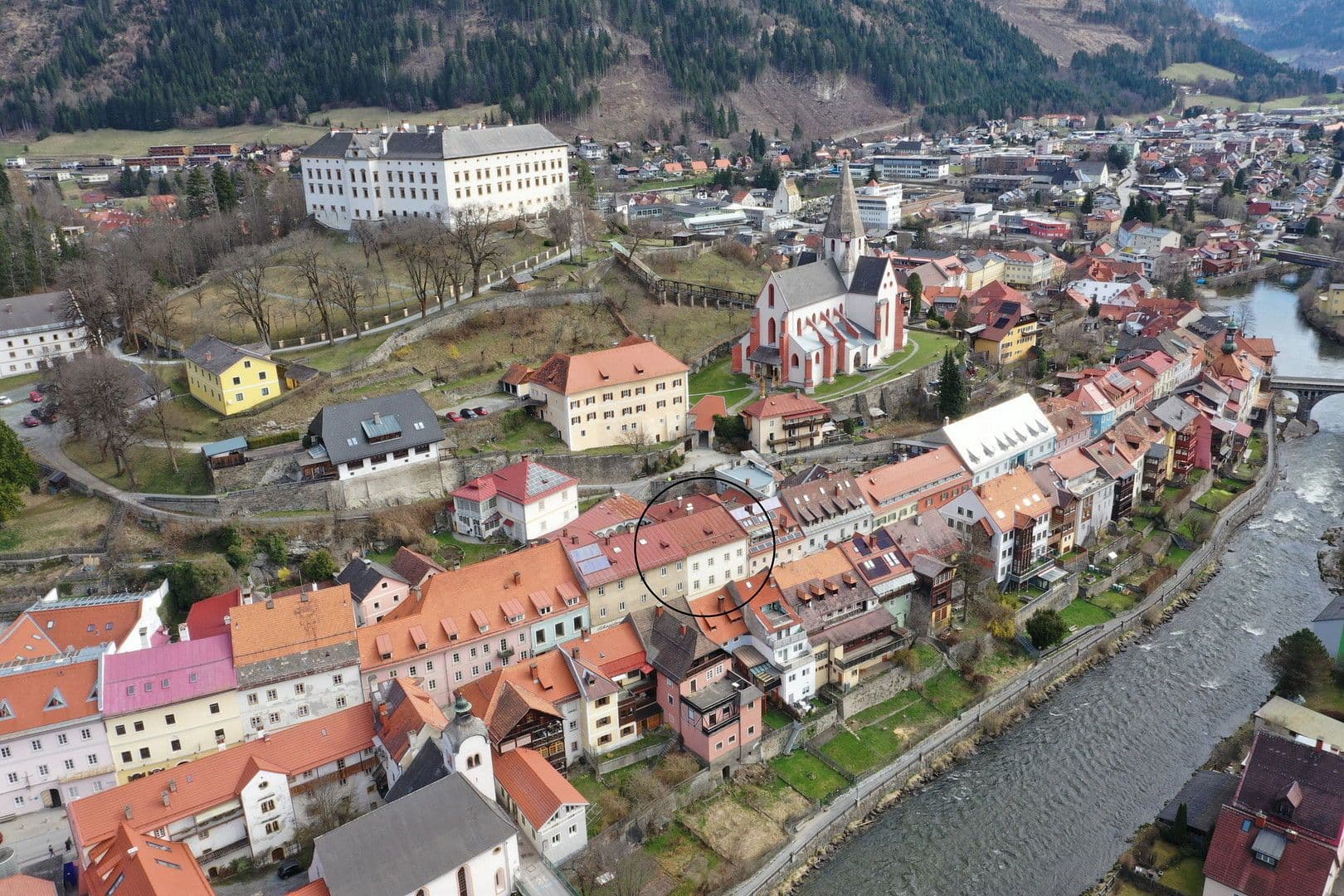 Predaj domu 325 m², pozemek 409 m², Anna - Neumann - Straße 26, Murau, Štajersko Predaj domu 325 m², pozemek 409 m², Anna - Neumann - Straße 26, Murau, Štajersko