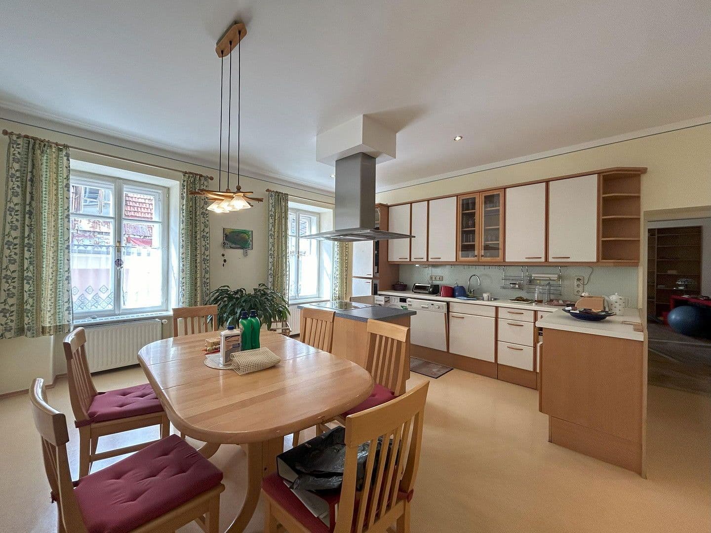 Predaj domu 325 m², pozemek 409 m², Anna - Neumann - Straße 26, Murau, Štajersko Predaj domu 325 m², pozemek 409 m², Anna - Neumann - Straße 26, Murau, Štajersko