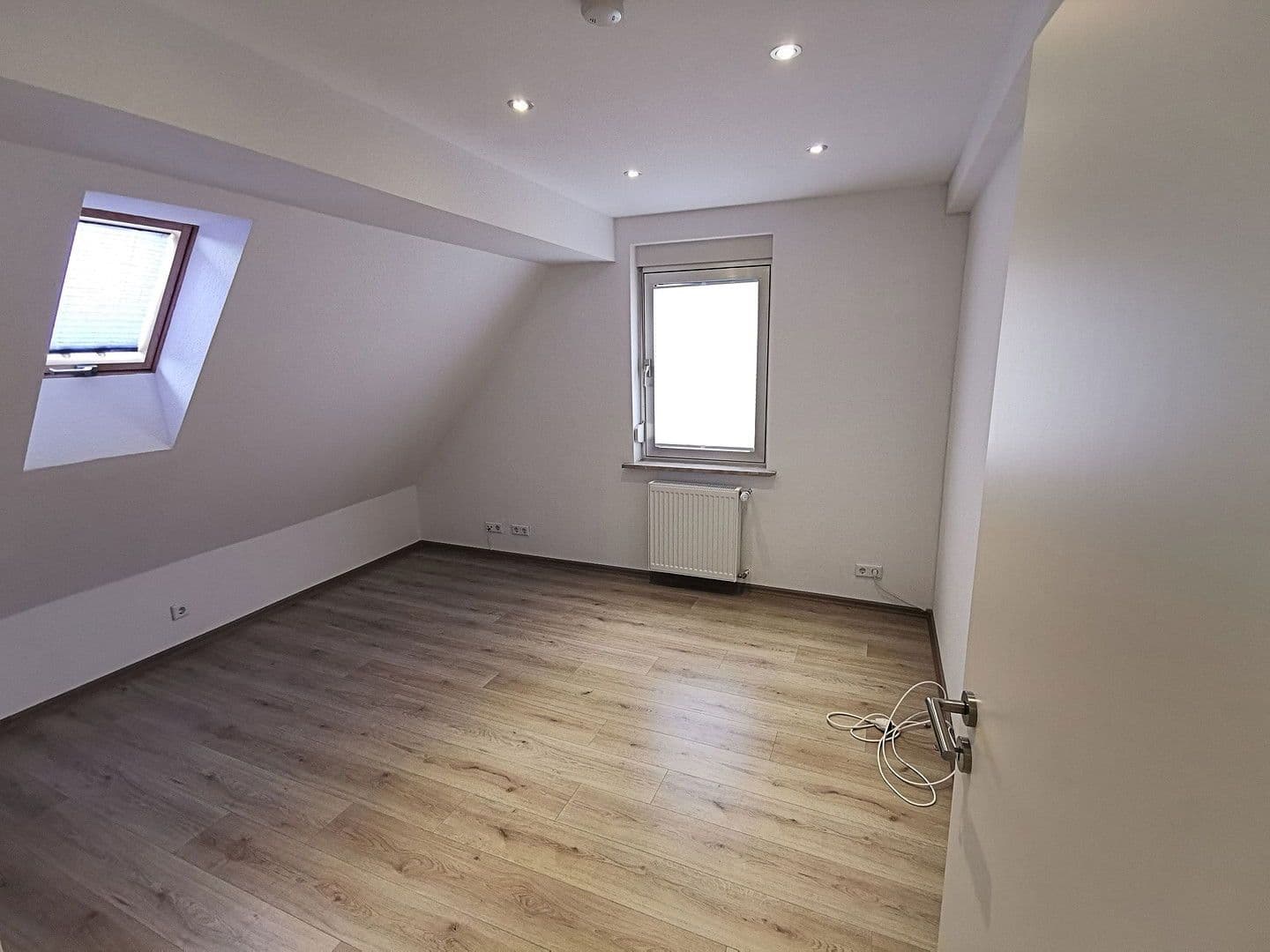 Predaj domu 127 m², pozemek 189 m², Bexbach, Sársko Predaj domu 127 m², pozemek 189 m², Bexbach, Sársko