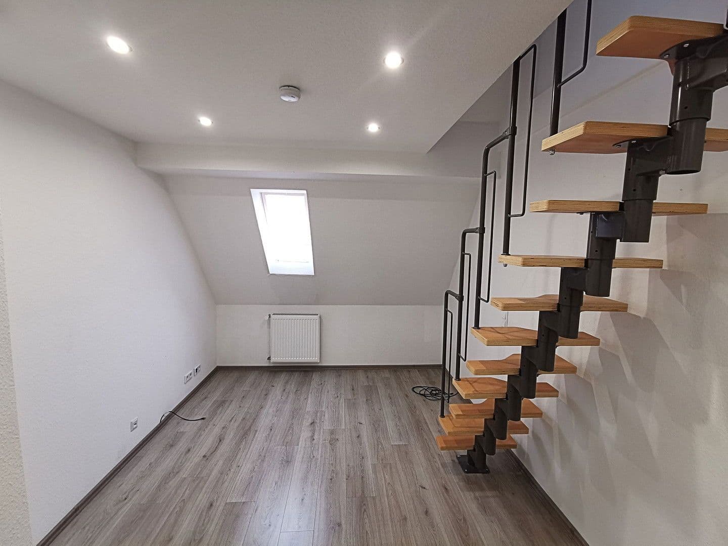 Predaj domu 127 m², pozemek 189 m², Bexbach, Sársko Predaj domu 127 m², pozemek 189 m², Bexbach, Sársko