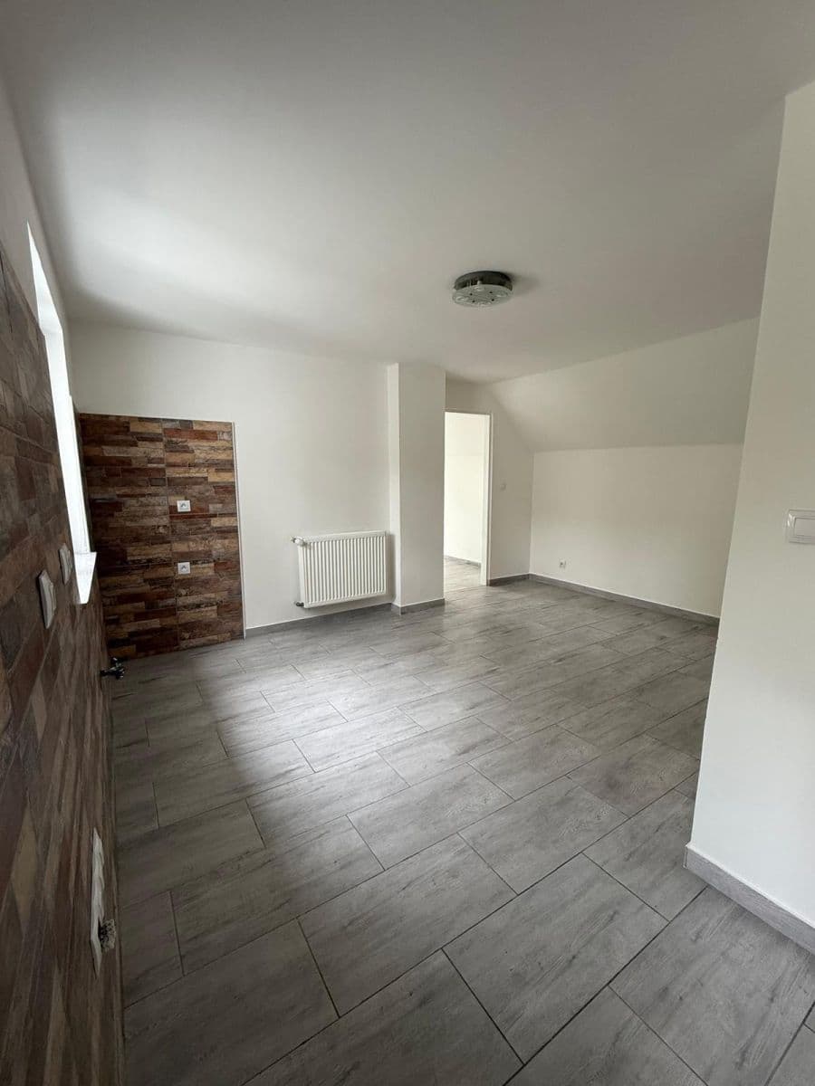 Predaj domu 300 m², pozemek 902 m², Na Ovčičkách, Hradištko, Středočeský kraj Predaj domu 300 m², pozemek 902 m², Na Ovčičkách, Hradištko, Středočeský kraj