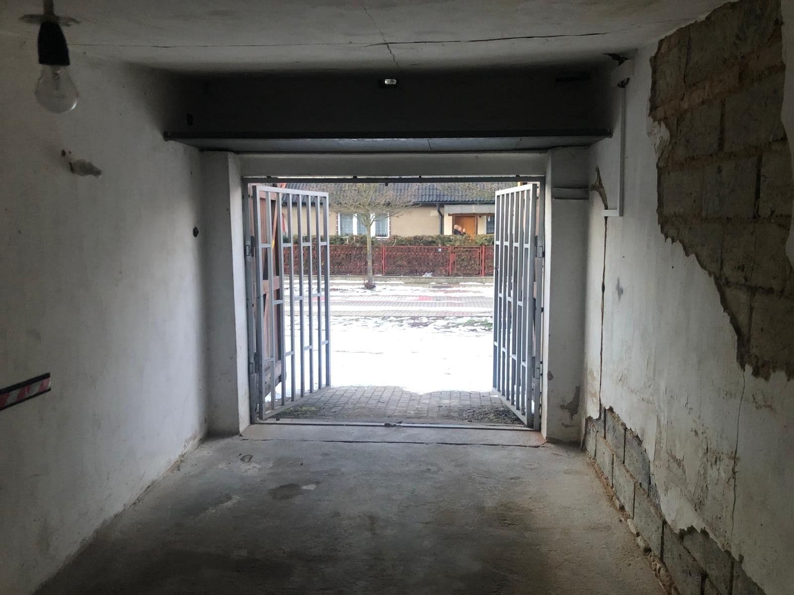 Predaj garáže 20 m², Vamberská, Praha, Praha Predaj garáže 20 m², Vamberská, Praha, Praha