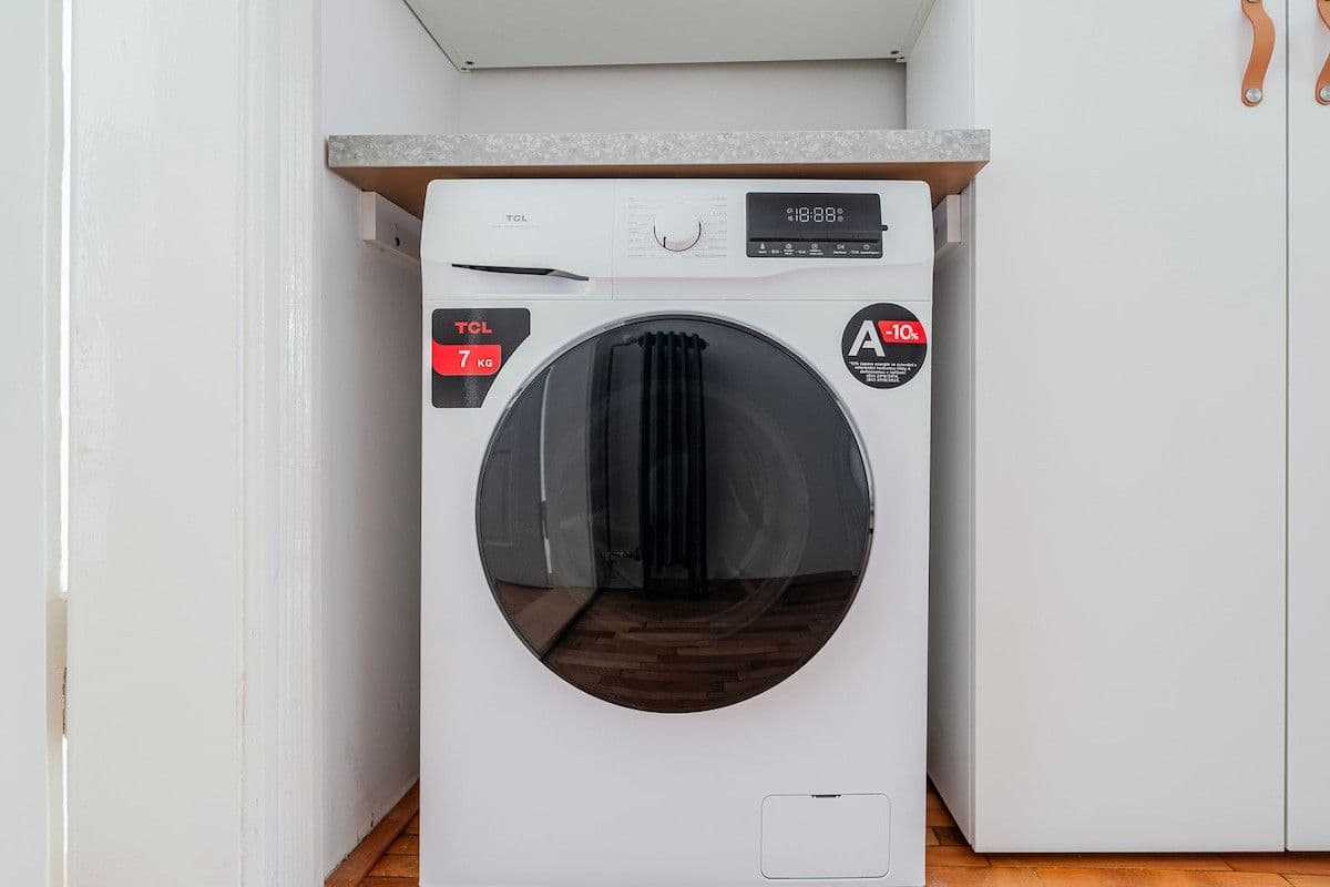 Prenájom bytu 70 m², Heřmanova, Praha, Praha Prenájom bytu 70 m², Heřmanova, Praha, Praha