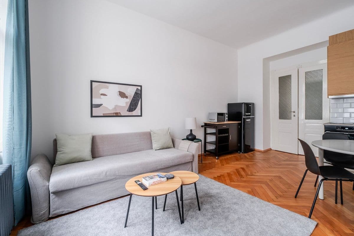 Prenájom bytu 70 m², Heřmanova, Praha, Praha Prenájom bytu 70 m², Heřmanova, Praha, Praha