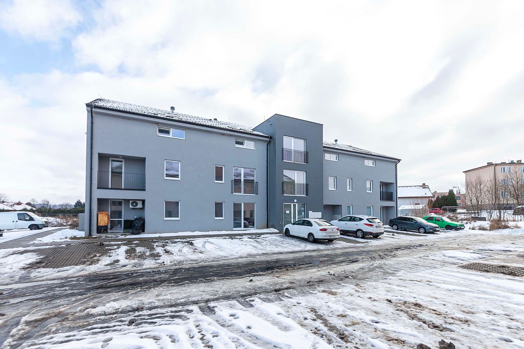 Predaj bytu 3-izbový 70 m², Uhlířské Janovice, Středočeský kraj Predaj bytu 3-izbový 70 m², Uhlířské Janovice, Středočeský kraj