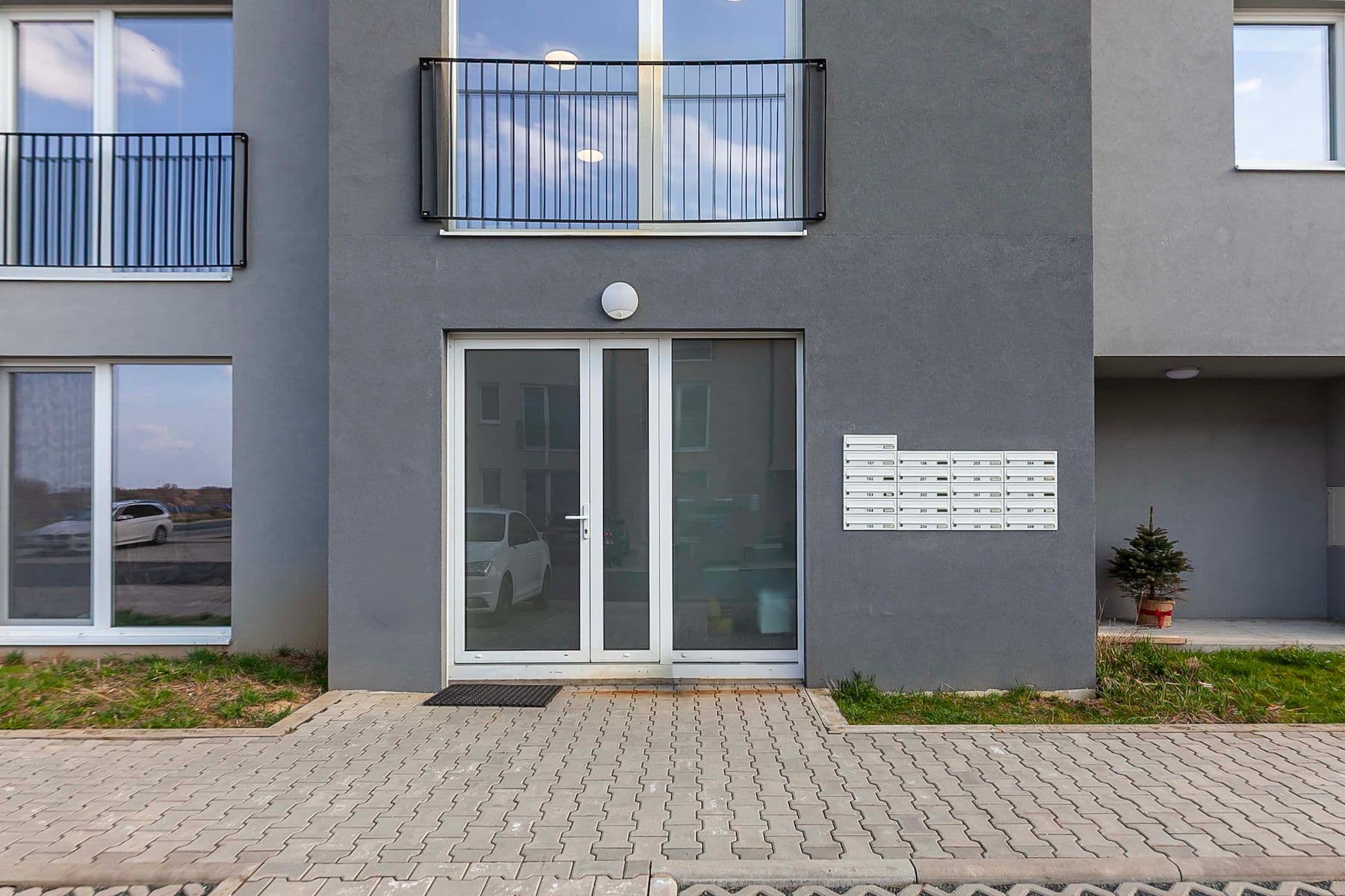 Predaj bytu 3-izbový 70 m², Uhlířské Janovice, Středočeský kraj Predaj bytu 3-izbový 70 m², Uhlířské Janovice, Středočeský kraj