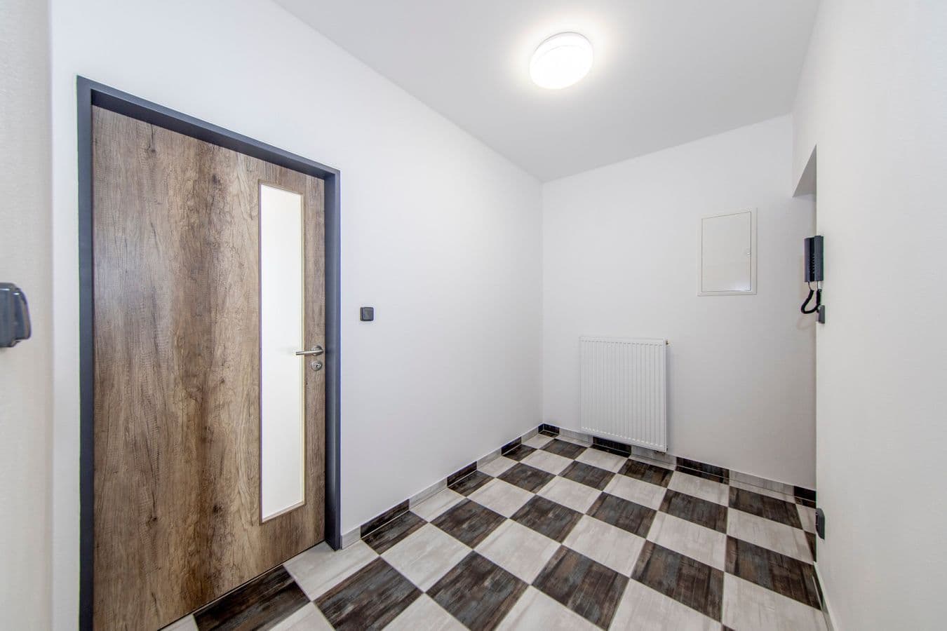 Prenájom bytu 1-izbový 43 m², U Plynárny, Praha, Praha Prenájom bytu 1-izbový 43 m², U Plynárny, Praha, Praha