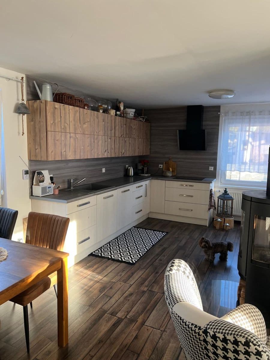 Predaj domu 100 m², pozemek 932 m², Kotěrova, Náchod, Královéhradecký kraj Predaj domu 100 m², pozemek 932 m², Kotěrova, Náchod, Královéhradecký kraj