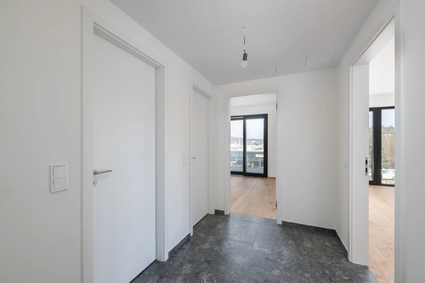 Predaj bytu 2-izbový 110 m², Československého exilu, Praha, Praha Predaj bytu 2-izbový 110 m², Československého exilu, Praha, Praha
