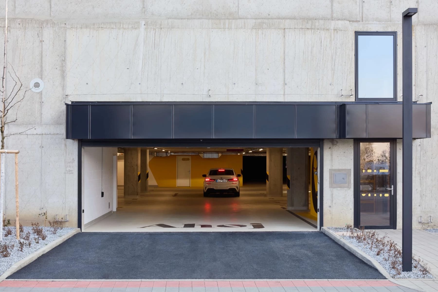 Predaj bytu 2-izbový 100 m², Československého exilu, Praha, Praha Predaj bytu 2-izbový 100 m², Československého exilu, Praha, Praha