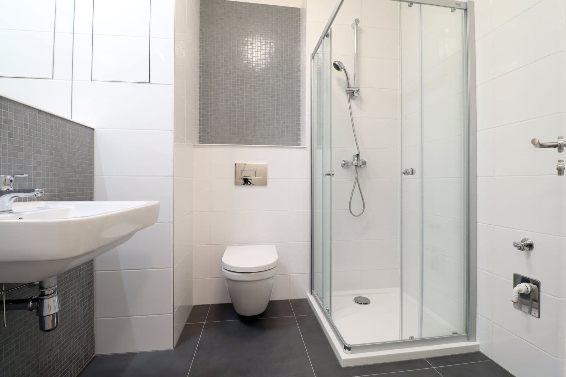 Prenájom bytu 1-izbový 25 m², Novovysočanská, Praha, Praha Prenájom bytu 1-izbový 25 m², Novovysočanská, Praha, Praha